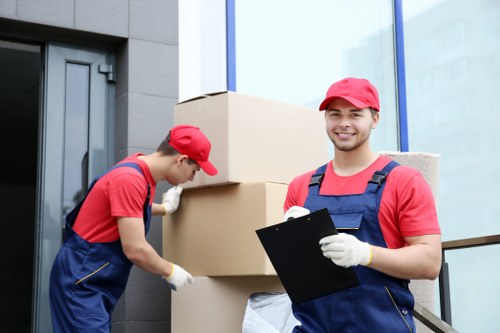 Packed moving truck supporting a Kensington relocation