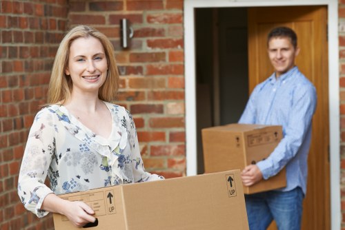 Specialist piano movers planning a Kensington home relocation