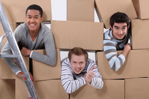 Local moving team planning access for Kensington streets