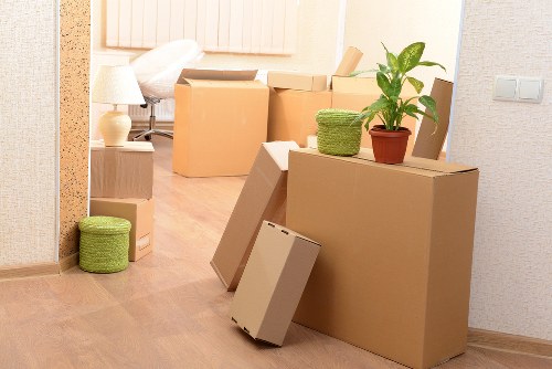 Commercial removal van service for Kensington office transport
