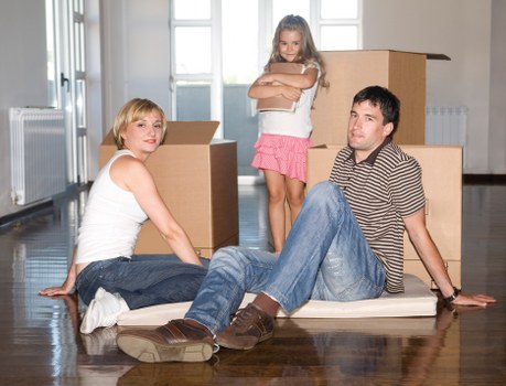 Risk assessment being completed before a moving job